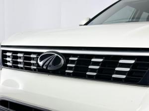 Mahindra XUV300 1.2T - Image 8