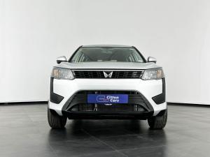 Mahindra XUV300 1.2T SE - Image 4