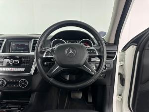 Mercedes-Benz ML 350 Bluetec - Image 16
