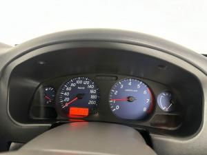 Nissan Hardbody NP300 2.0i LWBS/C - Image 13