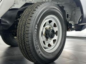 Nissan Hardbody NP300 2.0i LWBS/C - Image 14