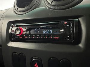 Nissan NP200 1.6 Single Cab - Image 8