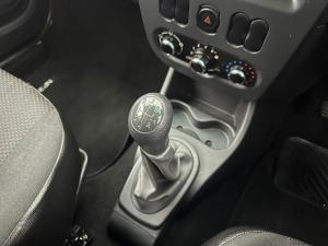 Nissan NP200 1.6 Single Cab - Image 7