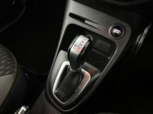 Renault Captur 1.2T Dynamique EDC 5-Door - Image 11