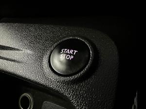 Renault Captur 1.2T Dynamique EDC 5-Door - Image 14
