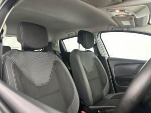 Renault Clio IV 900T Authentique 5-Door - Image 14