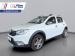 Renault Sandero 900T Stepway Expression - Thumbnail 1