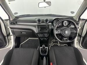 Suzuki Swift 1.2 GL - Image 9