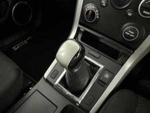 Suzuki Grand Vitara 2.4 - Image 10