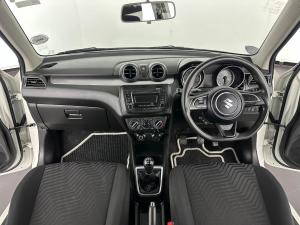 Suzuki Swift 1.2 GL - Image 16