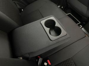 Suzuki Vitara Brezza 1.5 GL automatic - Image 10