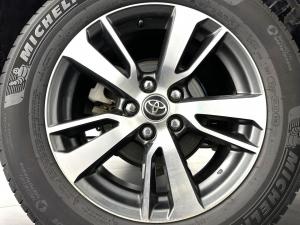 Toyota RAV4 2.0 GX automatic - Image 19