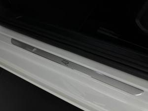 Volkswagen Taigo 1.0 TSI R-LINE DSG - Image 6