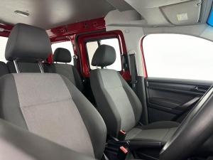 Volkswagen CADDY4 Crewbus 2.0 TDi - Image 17