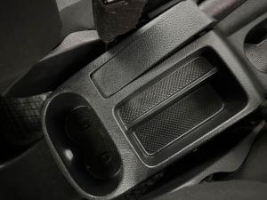 Volkswagen CADDY4 Crewbus 2.0 TDi - Image 7