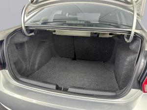 Volkswagen Polo GP 1.6 Comfortline - Image 17