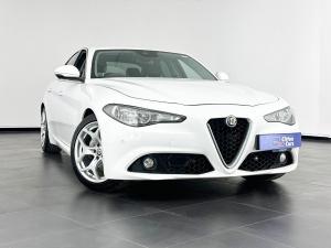Alfa Romeo Giulia 2.0T Super - Image 3