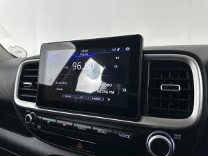 Hyundai Venue 1.2 Motion - Image 9