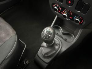 Nissan NP200 1.6 Single Cab - Image 5