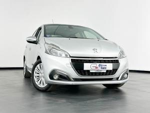 Peugeot 208 Allure 1.2 Puretech 5-Door - Image 2