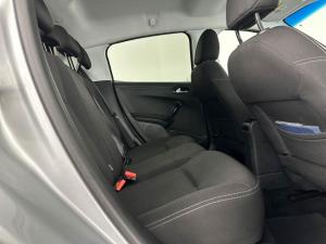 Peugeot 208 Allure 1.2 Puretech 5-Door - Image 9