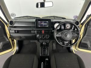 Suzuki Jimny 1.5 GLX automatic - Image 10