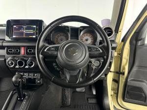 Suzuki Jimny 1.5 GLX automatic - Image 11
