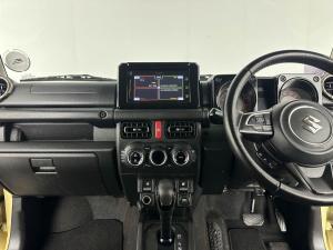 Suzuki Jimny 1.5 GLX automatic - Image 13
