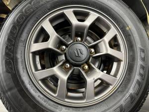 Suzuki Jimny 1.5 GLX automatic - Image 20