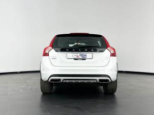 Volvo V60 CC D4 Inscription Geartronic AWD - Image 6