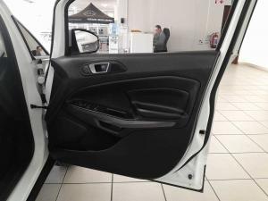 Ford Ecosport 1.0 Ecoboost Trend automatic - Image 14