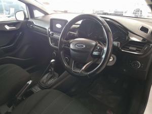 Ford Fiesta 1.0 Ecoboost Trend 5-Door automatic - Image 7