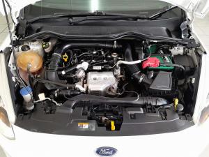 Ford Fiesta 1.0 Ecoboost Trend 5-Door automatic - Image 8