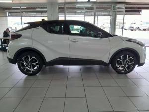 Toyota C-HR 1.2T Luxury CVT - Image 6