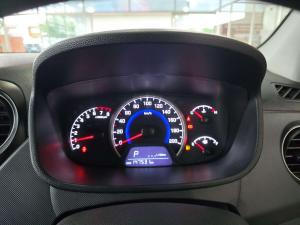 Hyundai Grand i10 1.0 Motion automatic - Image 17