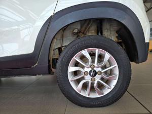 Mahindra KUV 100 1.2 K6+ NXT - Image 10