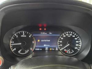 Nissan Navara 2.5DDTI PRO-4X 4X4 automatic D/C - Image 13