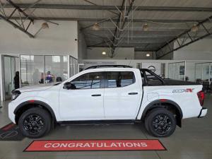Nissan Navara 2.5DDTI PRO-4X 4X4 automatic D/C - Image 3