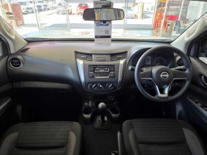Nissan Navara 2.5D XE D/C - Image 7