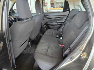 Suzuki Swift 1.2 GL - Image 12