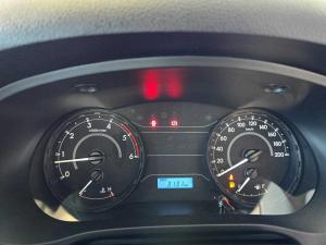 Toyota Hilux 2.4 GD SS/C - Image 11