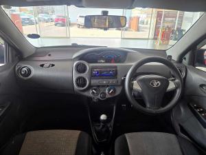Toyota Etios 1.5 Xs/SPRINT 5-Door - Image 7