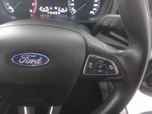 Ford Ecosport 1.0 Ecoboost Trend automatic - Image 18