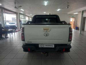 GWM P-SERIES 2.0TD LTD 4X4 automatic D/C - Image 5