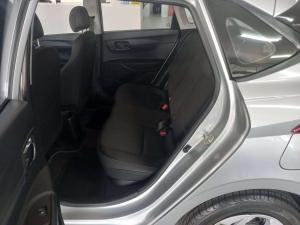 Hyundai i20 1.2 Motion - Image 11
