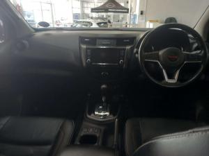 Nissan Navara 2.5DDTI PRO-4X 4X4 automatic D/C - Image 12