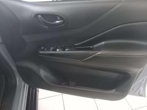 Nissan Navara 2.5DDTI PRO-4X 4X4 automatic D/C - Image 7