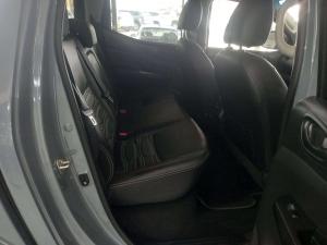 Nissan Navara 2.5DDTI PRO-4X 4X4 automatic D/C - Image 9