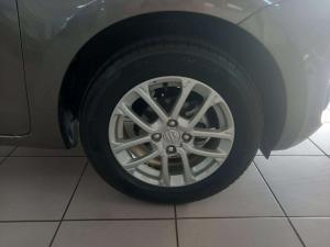Suzuki Swift 1.2 GLX - Image 20