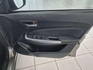 Suzuki Swift 1.2 GLX - Image 9